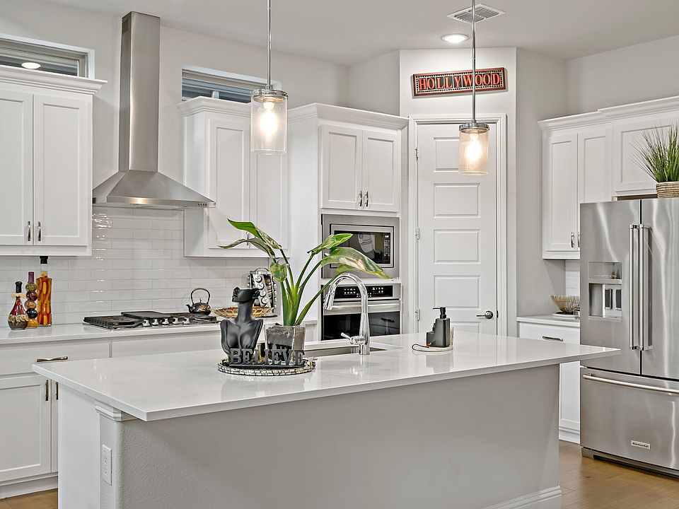 1st image of 4872 Connor Pl
