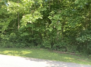 E Rolling Woods Dr, Marengo, IN