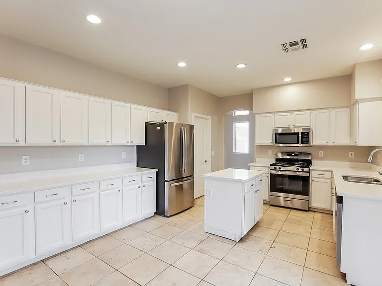 9243 W Salter Dr — Photo 8