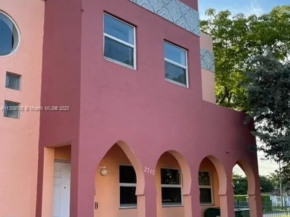2749 NW 131st St, Opa Locka, FL 33054
