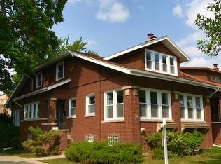 5256 W Pensacola Ave, Chicago, IL 60641