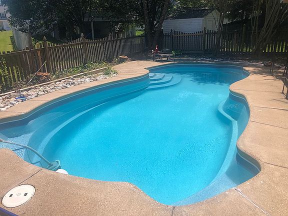 3rd image of 13115 Opal Ln