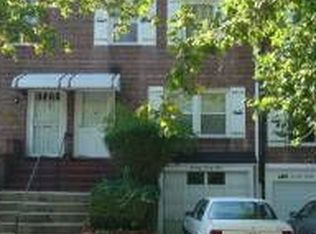 7024 175th St, Fresh Meadows, NY 11365
