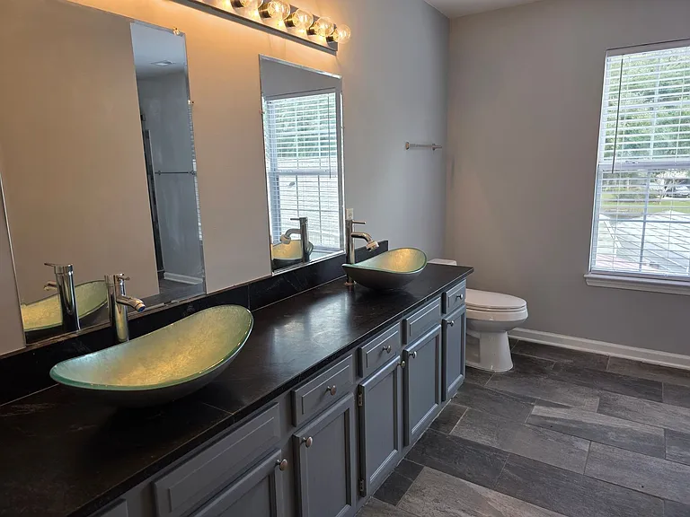 1202 N Carolina Ave — Photo 21