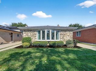 5446 W Lunt Ave, Chicago, IL 60646