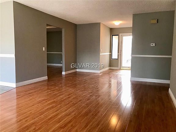 5th image of 7018 Montcliff Ave