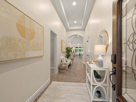 3rd image of 213 Forest Heights Ln