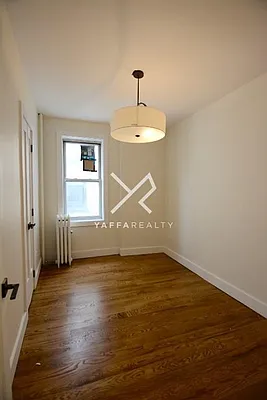 Rented by Yaffa Realty LLC | media 29