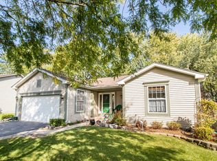 7203 Courtwright Ct, Plainfield, IL 60586