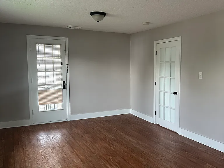 176 Bristol St #2 — Photo 33