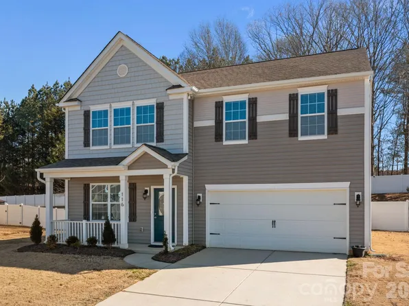 116 Rippling Water Dr, Mount Holly, NC 28120
