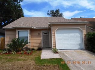 3917 Valley Garden Dr W, Jacksonville, FL 32225