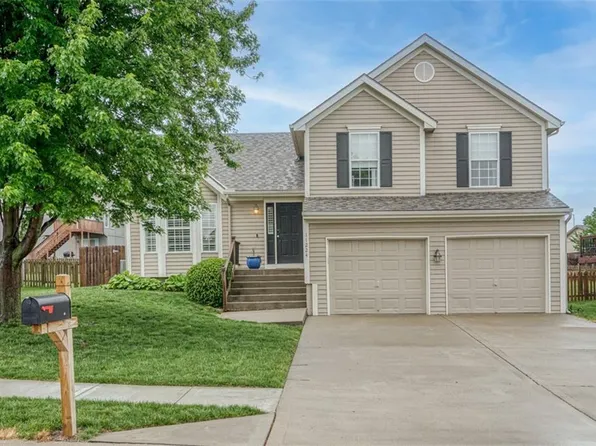 11224 N Pennsylvania Ave, Kansas City, MO 64155