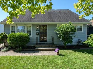 2897 Hampshire Rd, Columbus, OH 43209