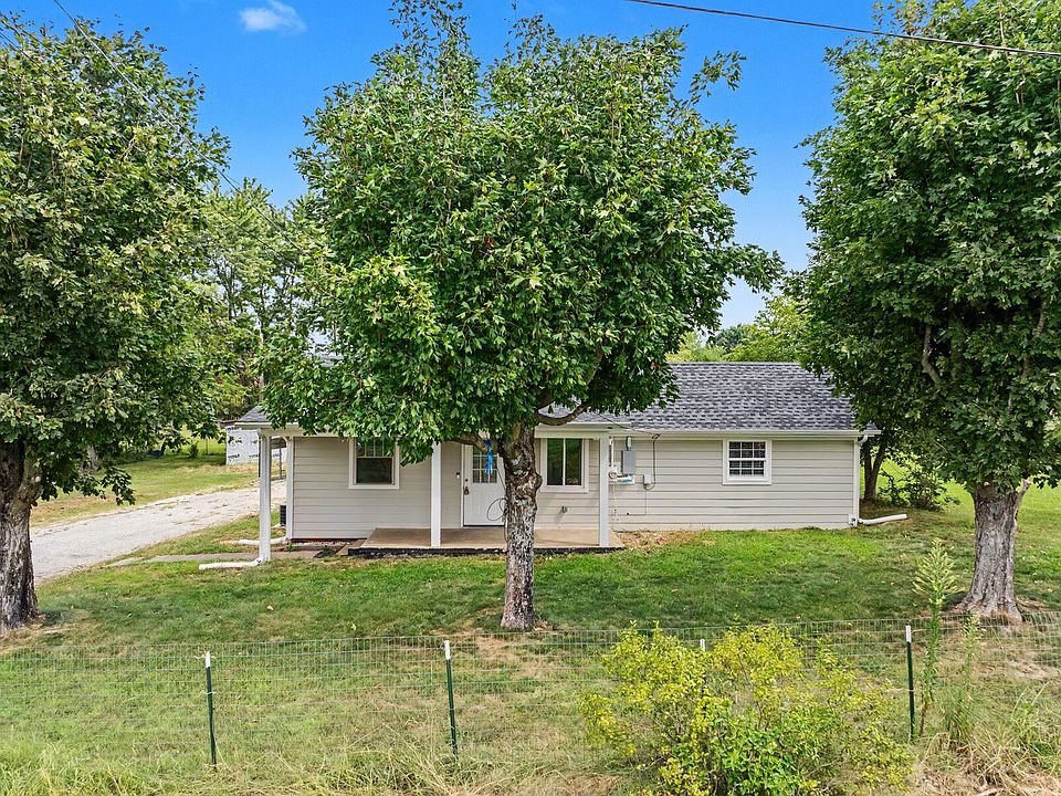 1st image of 272 Clubbs Rd