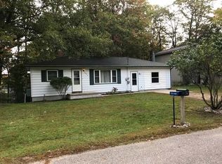 3037 Lansing St, Harrison, MI 48625