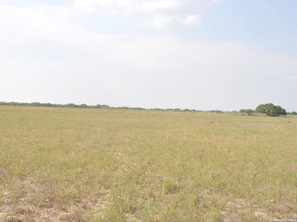 TBD CR 777, Devine, TX 78016