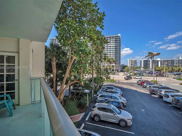 3801 S Ocean Dr #2W — Photo 19