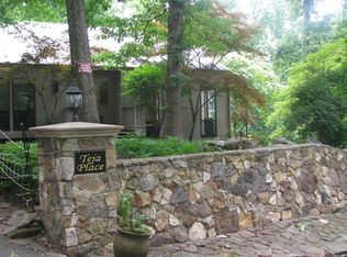 265 Deer Crest Hts, Charlottesville, VA 22903