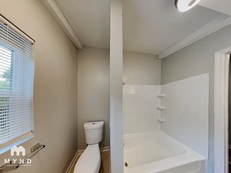 1445 Echols Dr — Photo 16