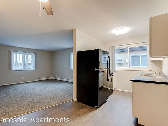 3rd image of 3116 22nd Ave S #9963403