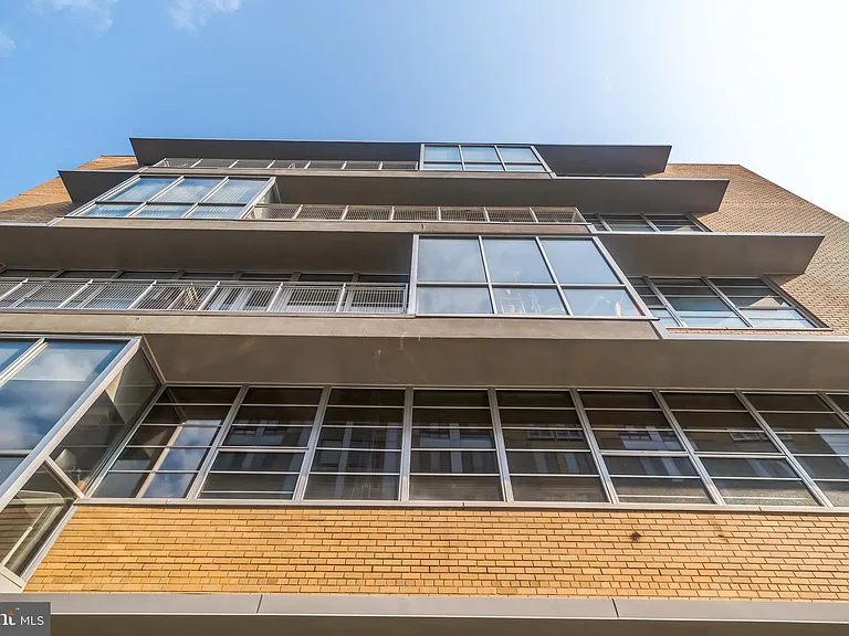 701 Lamont St NW #20 — Photo 28