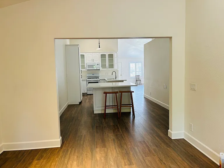 2034 Riverbirch Dr — Photo 6