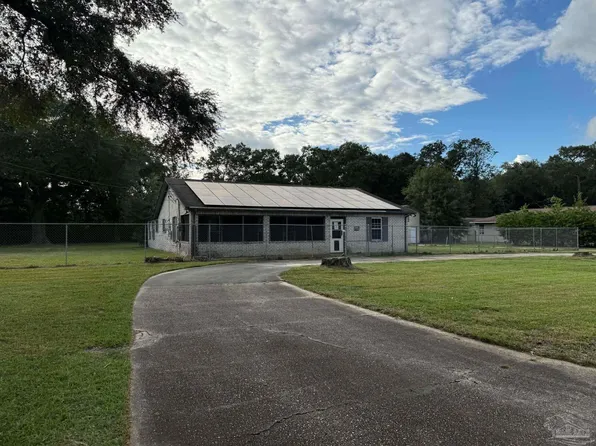 5749 Windermere Trce, Milton, FL 32571