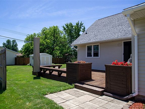 5th image of 2535 Spooner Avenue