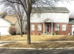 5430 Happy Hollow Ln, Lincoln, NE 68516