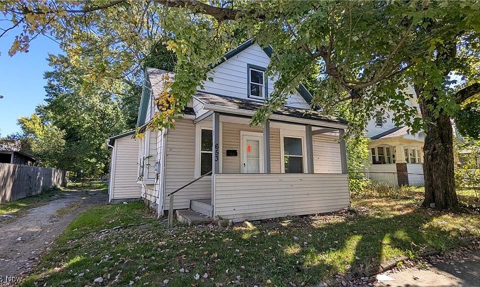 1st image of 653 Sumner St