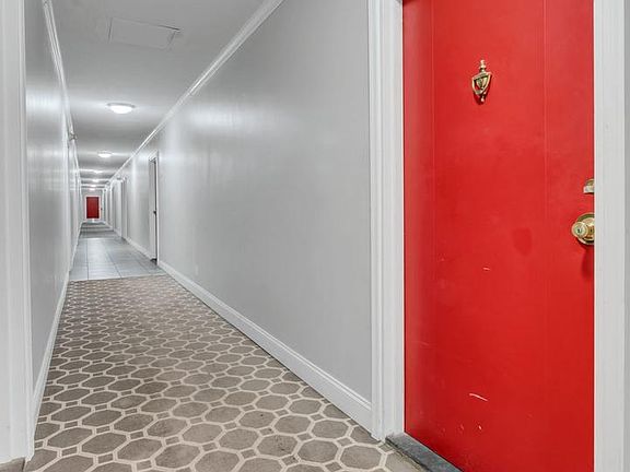 4th image of 6141 Leesburg Pike APT 504