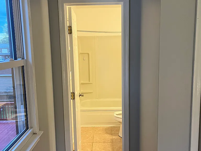347 Green Meadows Dr — Photo 31