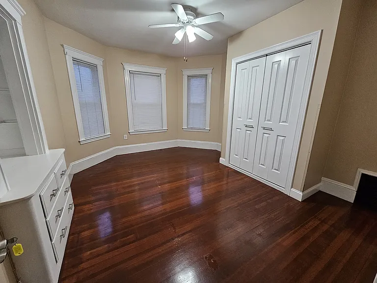 15 New Hampshire Ave #3 — Photo 7