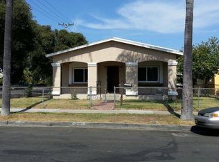2101 Oak St, Santa Ana, CA 92707