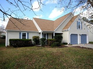 1776 Rose Petal Dr, Virginia Beach, VA 23453