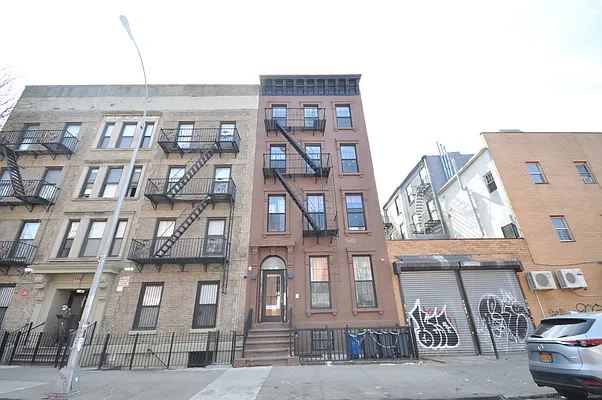 Rented by Corcoran | media 11