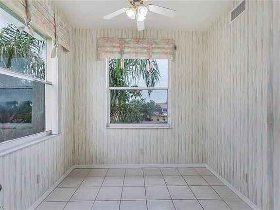 3rd image of 8106 Queen Palm Ln APT 138