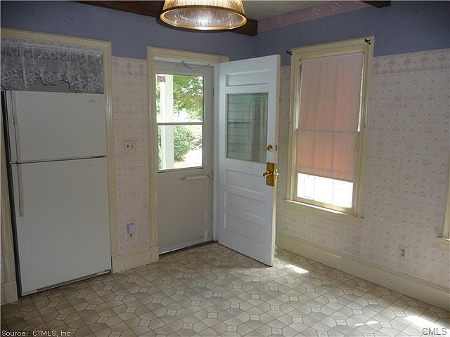 1st image of 147 Westfield Ave