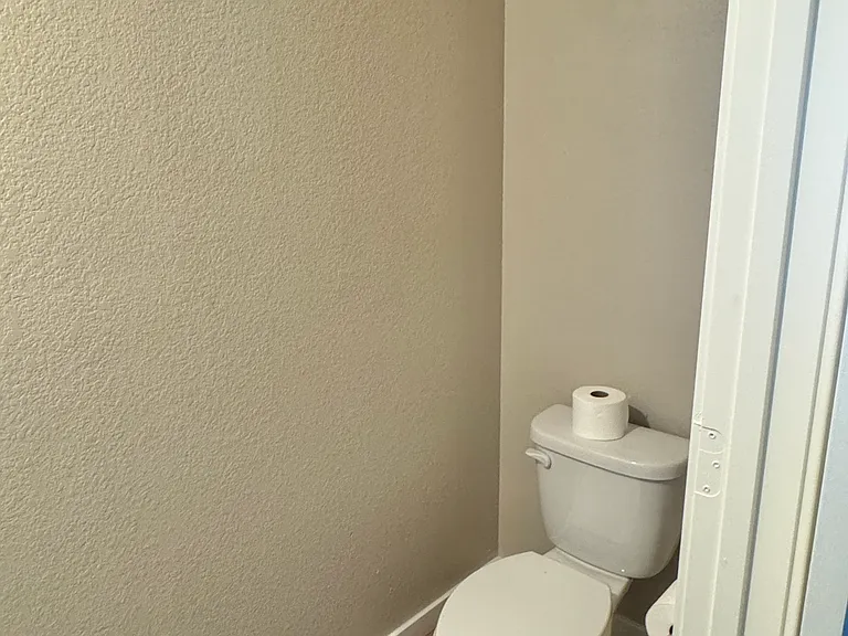 4103 Liverpool St — Photo 7