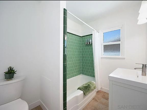 4th image of 491 E Kimball St #3
