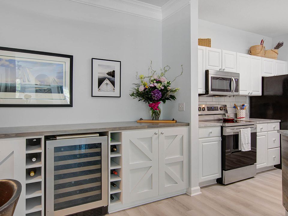 1st image of 1300 Park West Blvd Unit 105