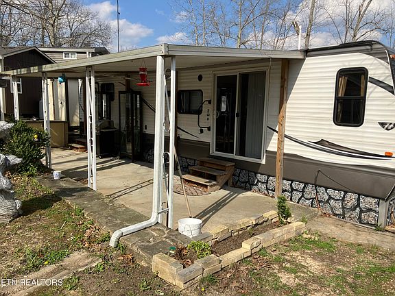 2nd image of 37 Beach Rd