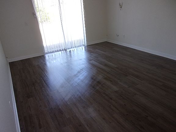 3rd image of 109 E 12th St