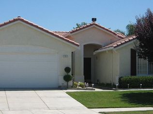 384 Claremont Dr, Brentwood, CA