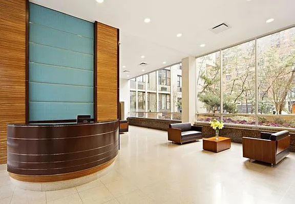 Rented by Realty Operations Group | media 9