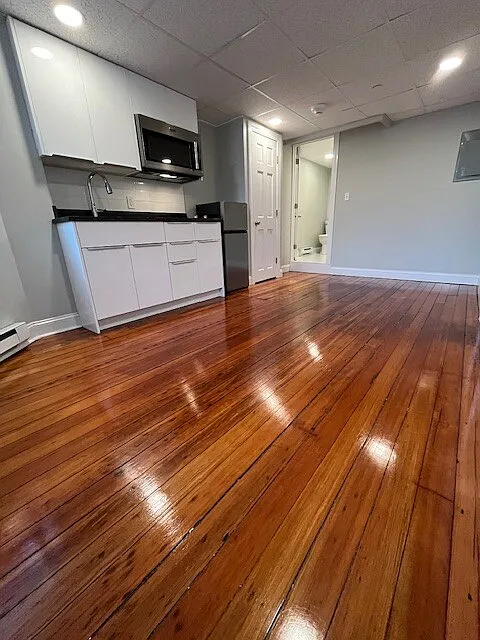Building Photo - 506 Beacon St #C