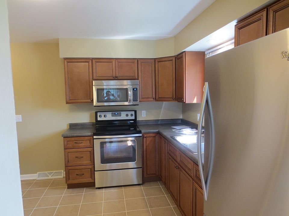 333 Acewood Blvd, Madison, WI 53714 Zillow