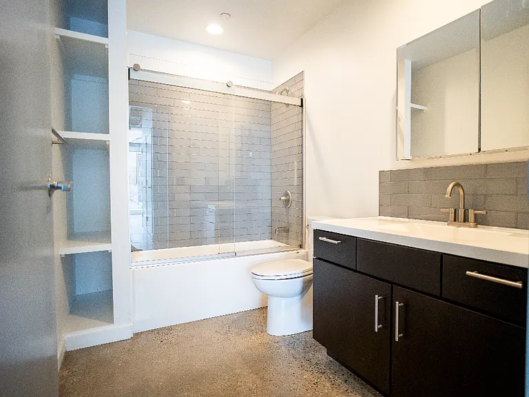 232 W Michigan Ave #301 — Photo 6