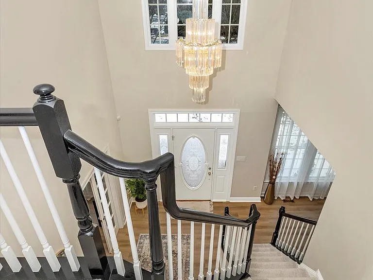 2422 Cobblestone Way — Photo 5